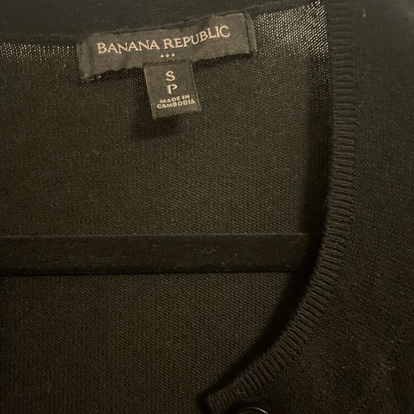 Banana Republic black cardigan - Picture 3 of 3
